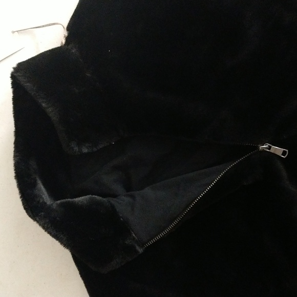 NEW! Faux Fur Quarter Zip Pullover Sweatshirt, Black- A New Day - SOFT! - Picture 7 of 10